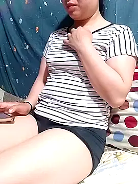 Phoena-a online show from 13, 4, 2026