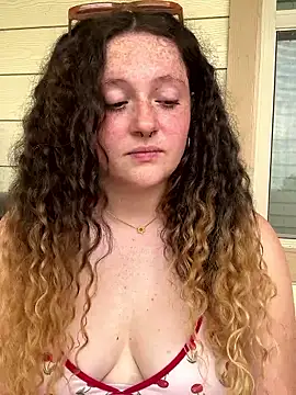 sugasunny04 online show from 19, 2, 2026