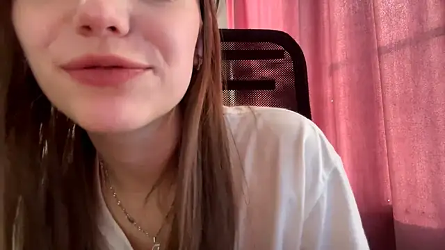 AliceStacy online show from 26, 10, 2025