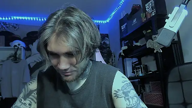 Snapshot of Go_V_Cs chatting on 14, 11, 2025 Go V Cs online show from 14, 11, 2025