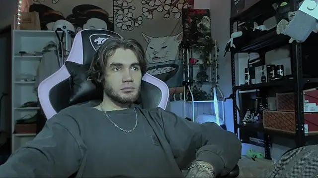 Snapshot of Go_V_Cs chatting on 7, 11, 2025 Go V Cs online show from 7, 11, 2025