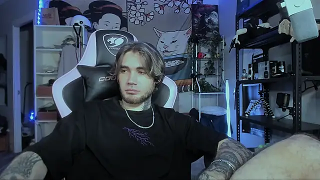 Snapshot of Go_V_Cs chatting on 27, 10, 2025 Go V Cs online show from 27, 10, 2025