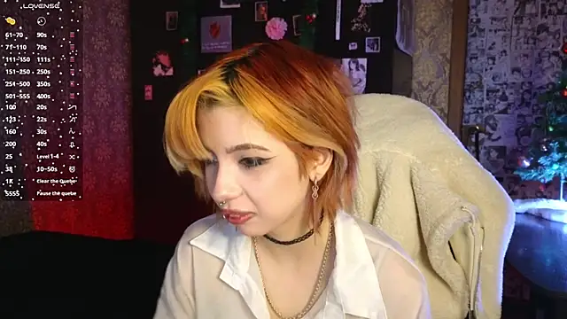 MissMorganMoon online show from 17, 12, 2025