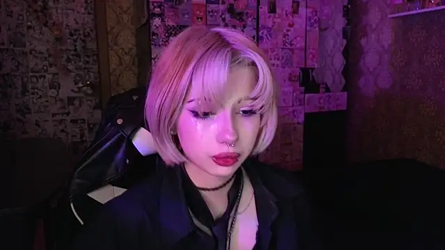 Snapshot of MissMorganMoon chatting on 5, 2, 2026 MissMorganMoon online show from 5, 2, 2026