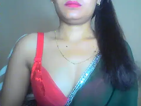 nudepari online show from 4, 11, 2025