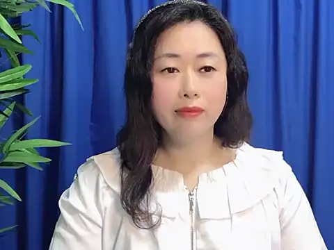 yaoyao22678 online show from 26, 10, 2025