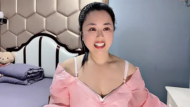 yaoyao22678 online show from 24, 2, 2026