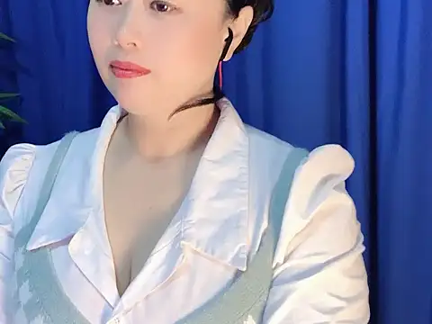 yaoyao22678 online show from 15, 11, 2025