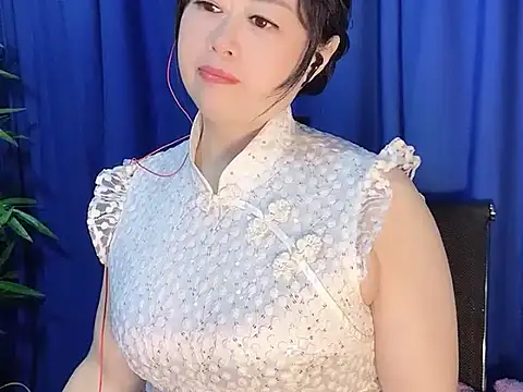 yaoyao22678 online show from 29, 11, 2025