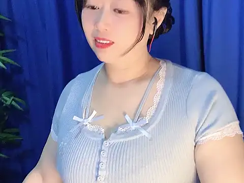 yaoyao22678 online show from 18, 11, 2025