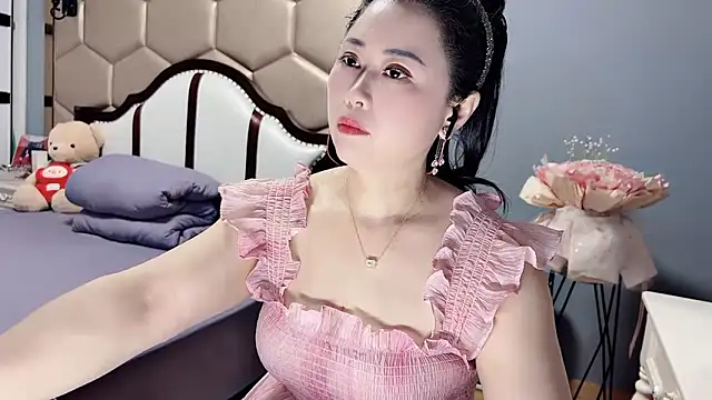 Snapshot of yaoyao22678 chatting on 21, 5, 2026 yaoyao22678 online show from 21, 5, 2026