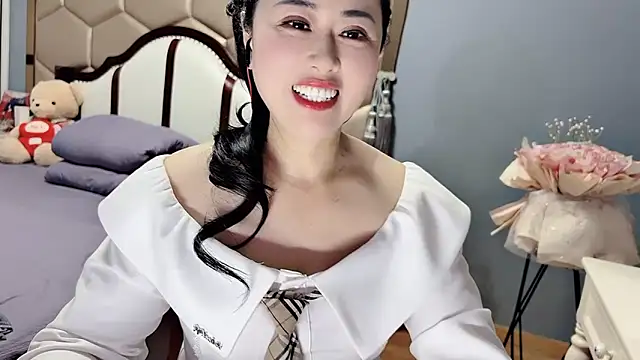 Snapshot of yaoyao22678 chatting on 23, 5, 2026 yaoyao22678 online show from 23, 5, 2026