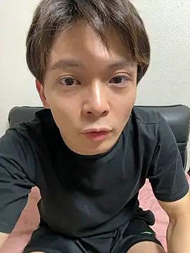 Snapshot of miyabi_yabi chatting on 28, 10, 2025 miyabi yabi online show from 28, 10, 2025