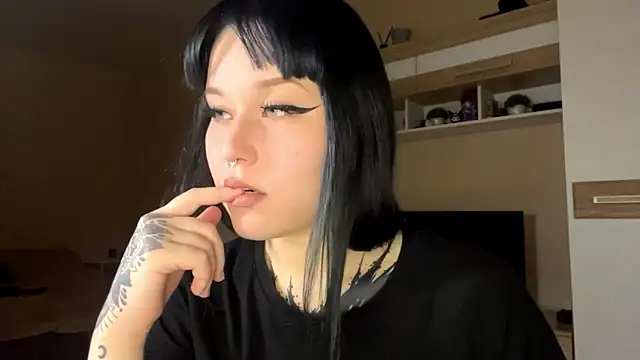 LaurenOveson online show from 29, 10, 2025