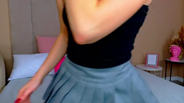 Sandy Edvards online show from 1, 2, 2026