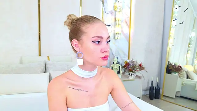 Rose Masson online show from 4, 11, 2025