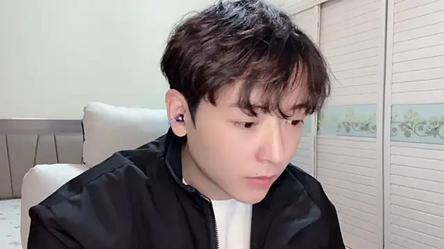 xiaoxiao1025 online show from 17, 11, 2025