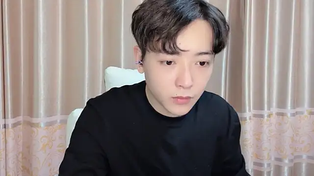 xiaoxiao1025 online show from 3, 11, 2025