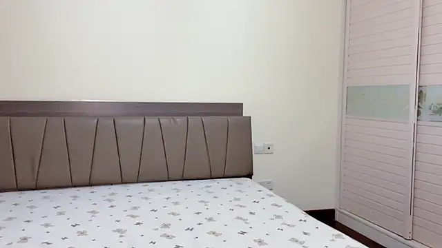 xiaoxiao1025 online show from 1, 12, 2025