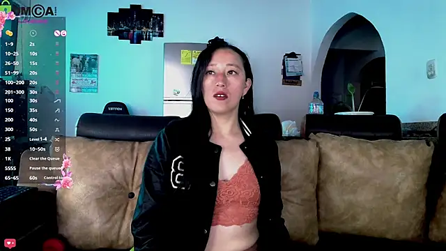 Snapshot of Sunshine_e chatting on 12, 6, 2026 Sunshine e online show from 12, 6, 2026