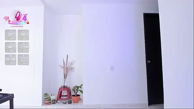 Leyacopper  online show from 31, 10, 2025