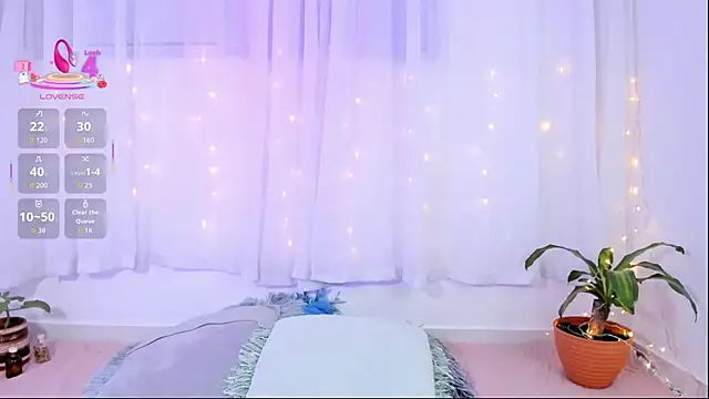 Leyacopper  online show from 28, 11, 2025