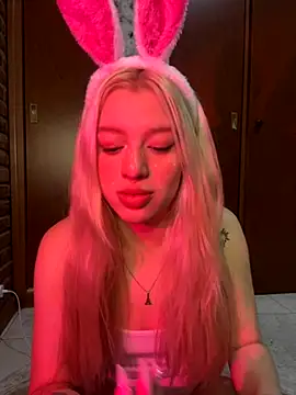 tiffanystarling online show from 1, 11, 2025