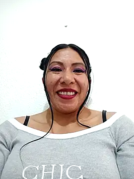 Esmeralda 546 online show from 20, 12, 2025