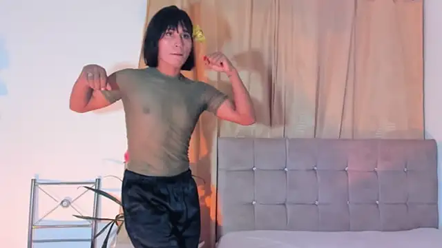 nahomi28  online show from 3, 11, 2025