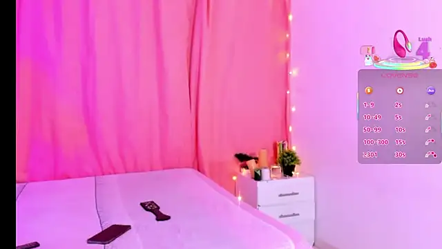 nahomi28  online show from 28, 11, 2025