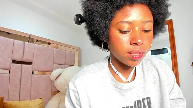 violeta ruizz online show from 22, 12, 2025