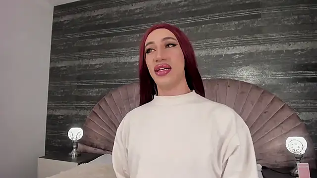 Nayla Monroee online show from 2, 6, 2026