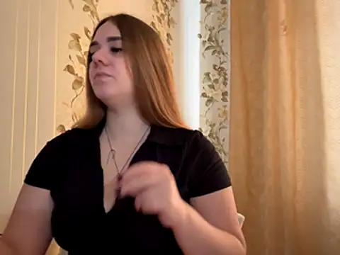 Snapshot of Hanna_777 chatting on 15, 11, 2025 Hanna 777 online show from 15, 11, 2025