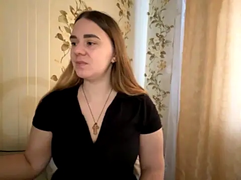 Snapshot of Hanna_777 chatting on 2, 11, 2025 Hanna 777 online show from 2, 11, 2025