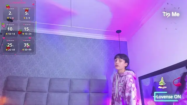 Luna Bella3 online show from 11, 1, 2026