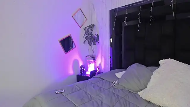 JanneBlossom  online show from 23, 3, 2026