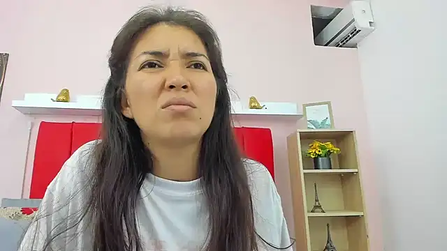 Snapshot of tammy_sex25 chatting on 3, 2, 2026 tammy sex25 online show from 3, 2, 2026