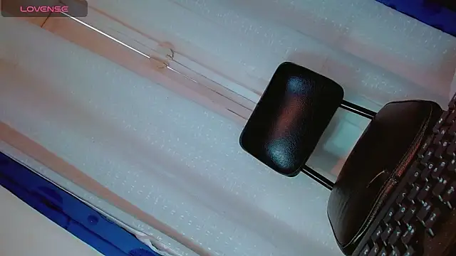 chairahot2 online show from 23, 11, 2025