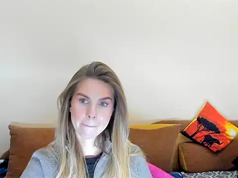 Snapshot of LinaBey chatting on 12, 2, 2026 LinaBey online show from 12, 2, 2026