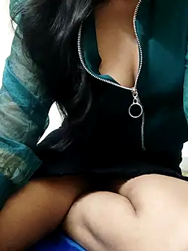 SexyBonitaaa online show from 28, 11, 2025