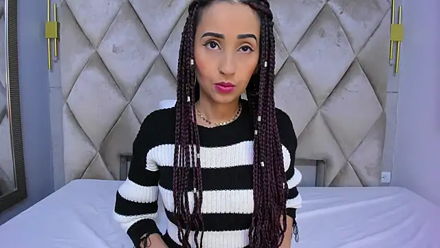 violett rabbit  online show from 19, 3, 2026