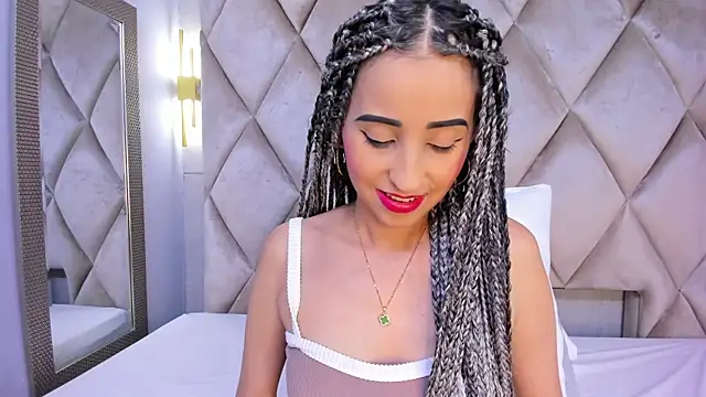 violett rabbit  online show from 5, 12, 2025