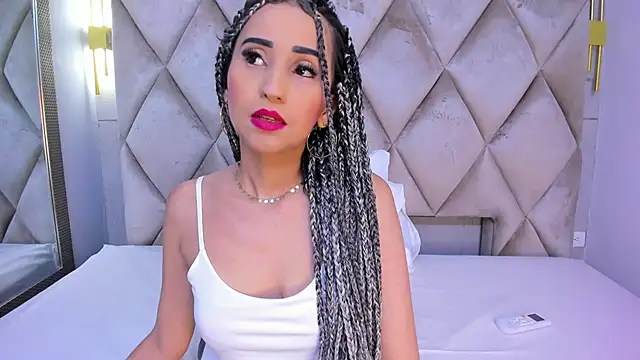 violett rabbit  online show from 5, 1, 2026