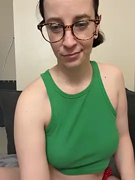 CreamedKitten online show from 18, 12, 2025