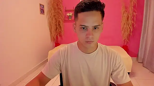 elmasmas01 online show from 7, 11, 2025