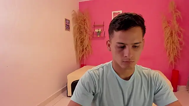 elmasmas01 online show from 13, 11, 2025