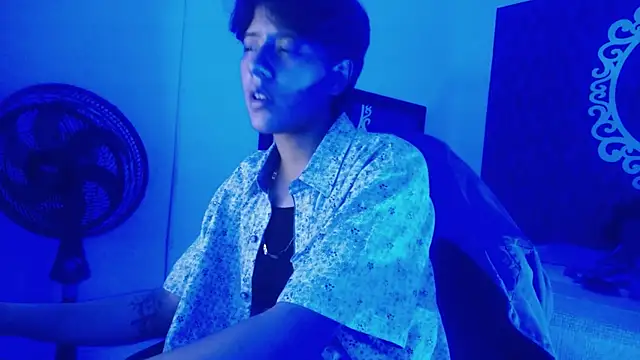 Ghost  Girl  online show from 1, 11, 2025