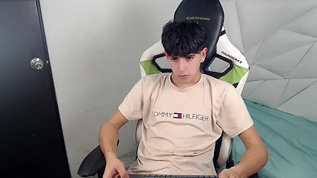 Cash G  online show from 27, 11, 2025