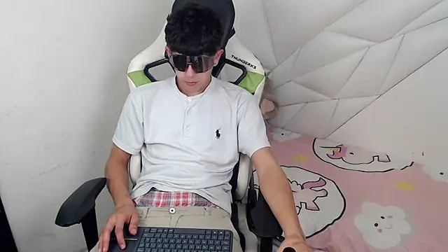 Cash G  online show from 30, 11, 2025