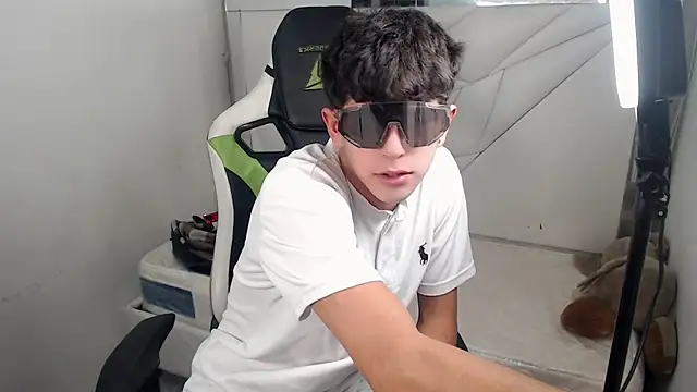 Cash G  online show from 25, 11, 2025